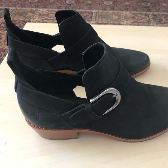 frye mia cutout bootie